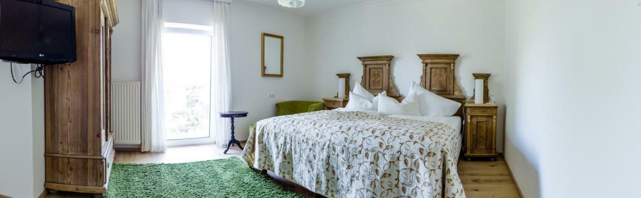 Hotel St. Hubertushof Bad Gleichenberg Buitenkant foto